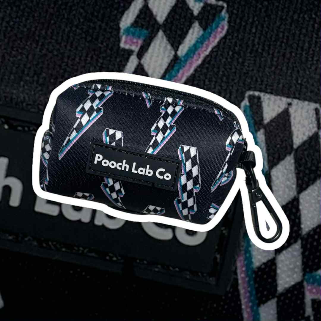 Thunderbolt Poo Bag Holder