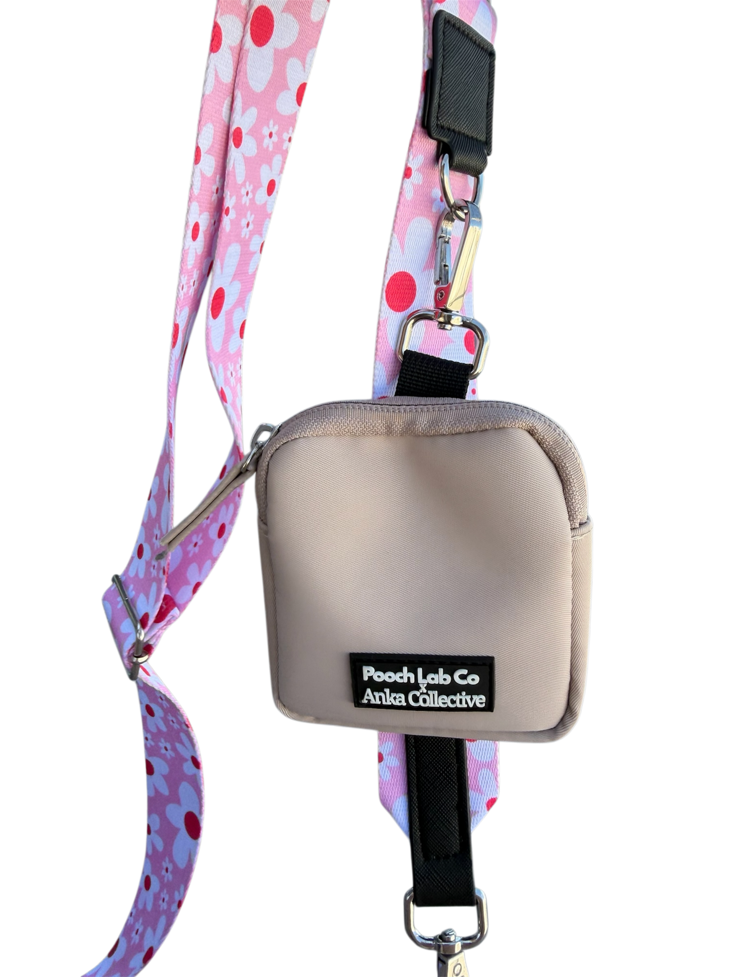 Pooch Walking Bag (Jet Black) - Juliet