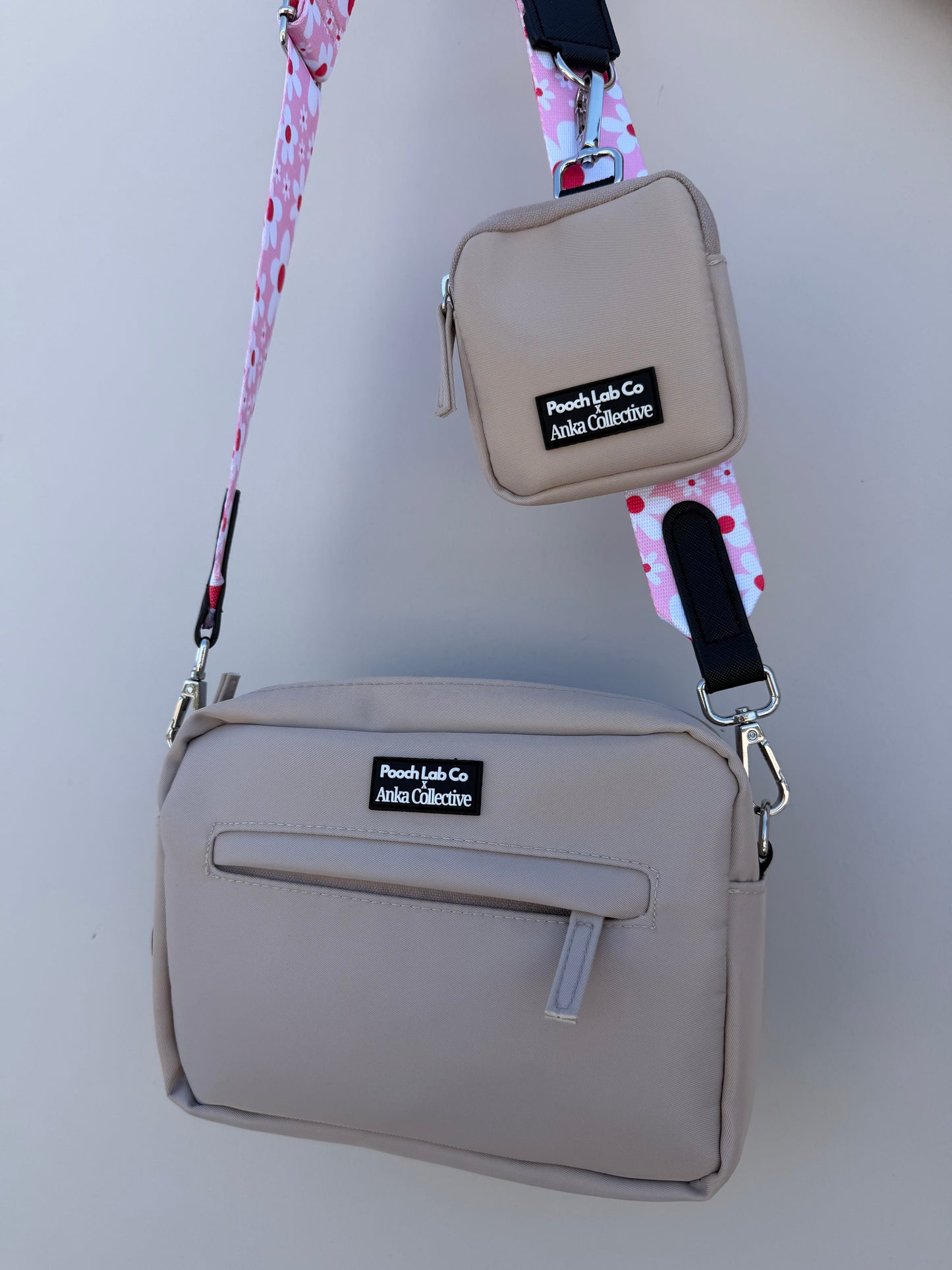 Pooch Walking Bag (Neutral Oat) - Juliet