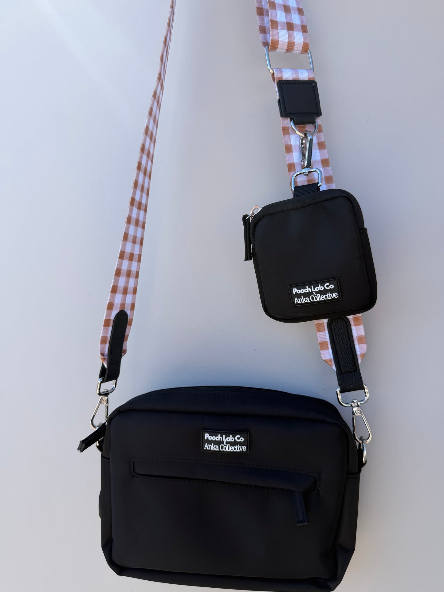 Pooch Walking Bag (Jet Black) - Mocha Gingham